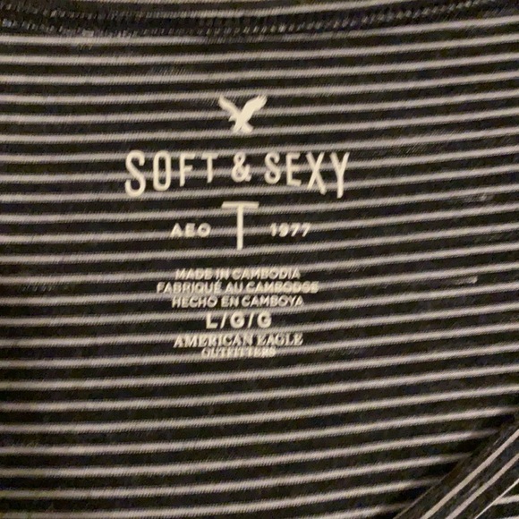 AE Soft & Sexy top - Picture 3 of 4